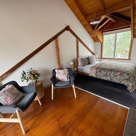 Gaol House Cottages Бичено Екстер'єр фото